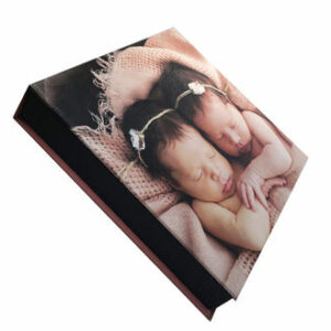 Álbum fotográfico personalizado Alfafotobook Pro para recordações especiais de bebês.