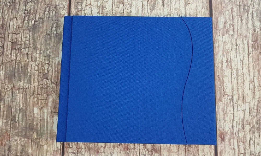 Álbum de fotos personalizado para impressões de alta qualidade.